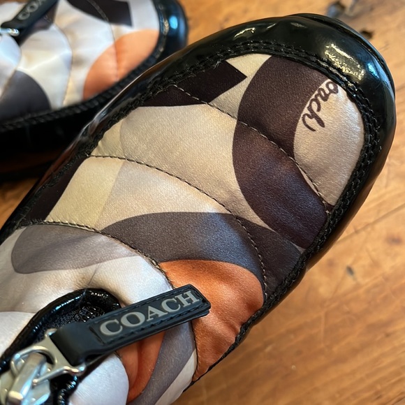 SALE‼️Coach puffy - Picture 8 of 9